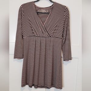 Soma Live Lounge Wear Luxuriously Soft Dress Pink & Black Striped Lightweight S